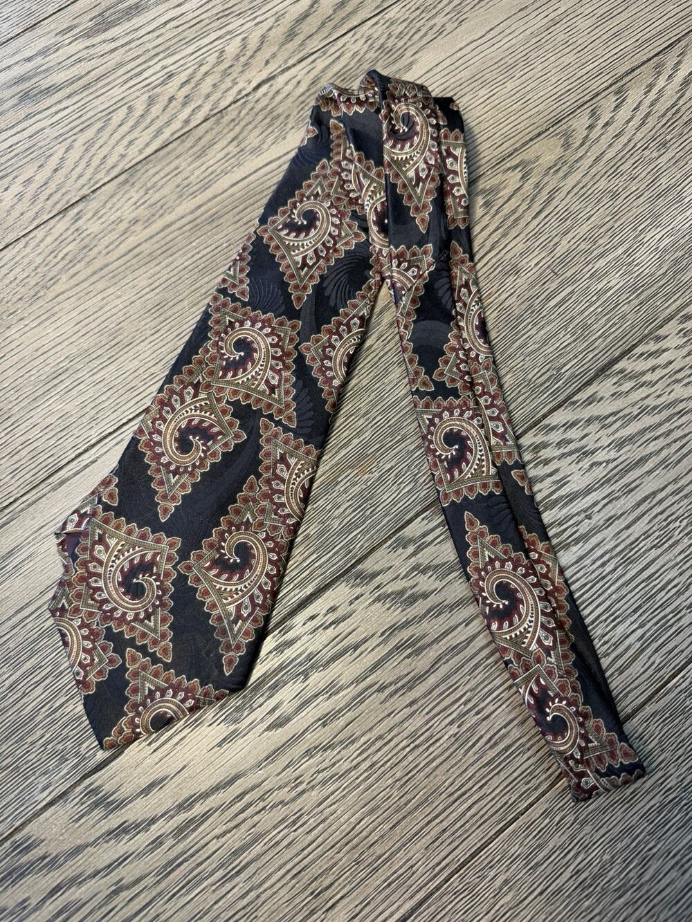 Zylos George Machado Men's Necktie Tie 100% Silk Black, Tan, Red, Brown Abstract